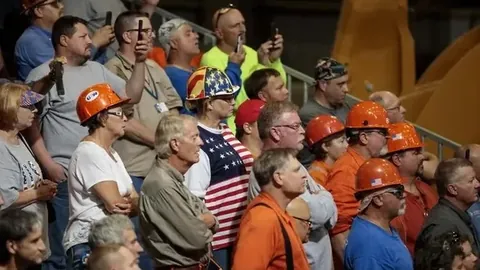 麦超：校园足球根基牢固，助力学生球员拓展发展空间